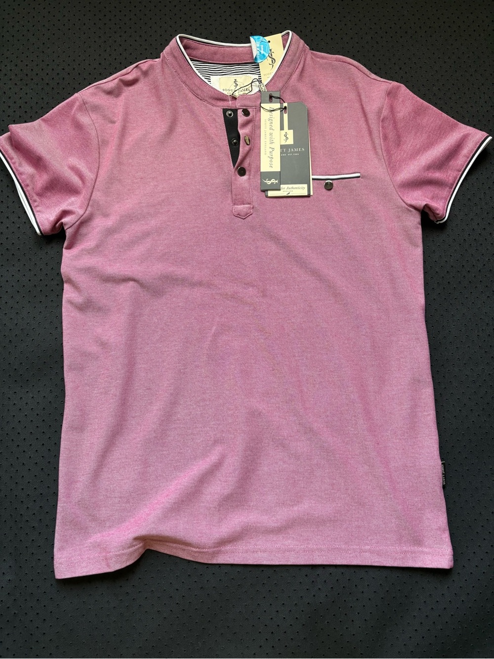 NWT $68 Scott James Men’s Medium Henley Shirt